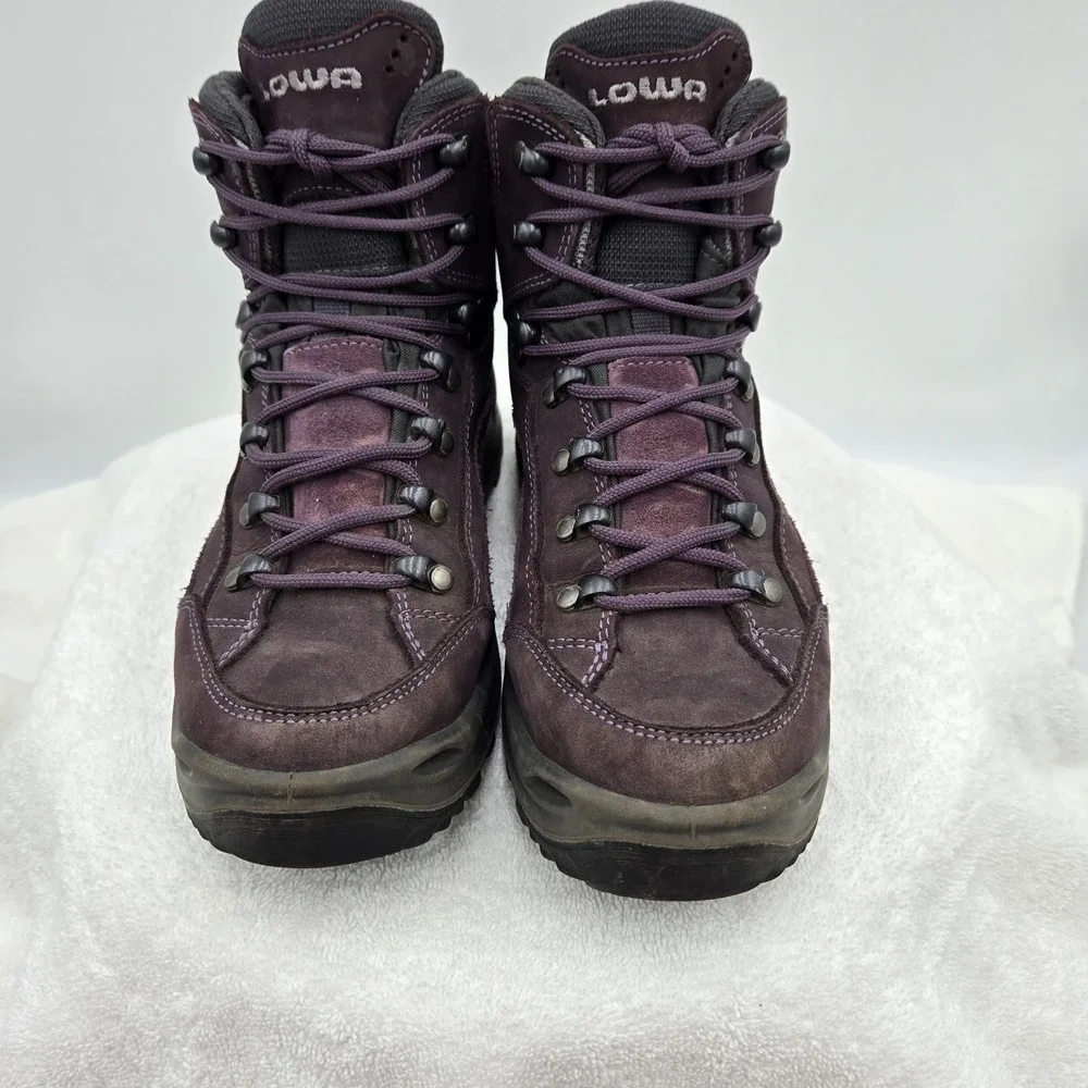 Lowa Women's Size 6 Renegade GTX Mid Gore-Tex Vibram Hiking Boot Purple Outdoor